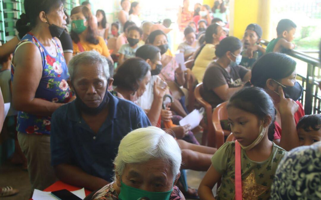 The first day of the Serbisyo Caravan begins at Barangay Ginob-an in Lawaan as part of the activities for the 57th Founding Anniversary celebration of the province.